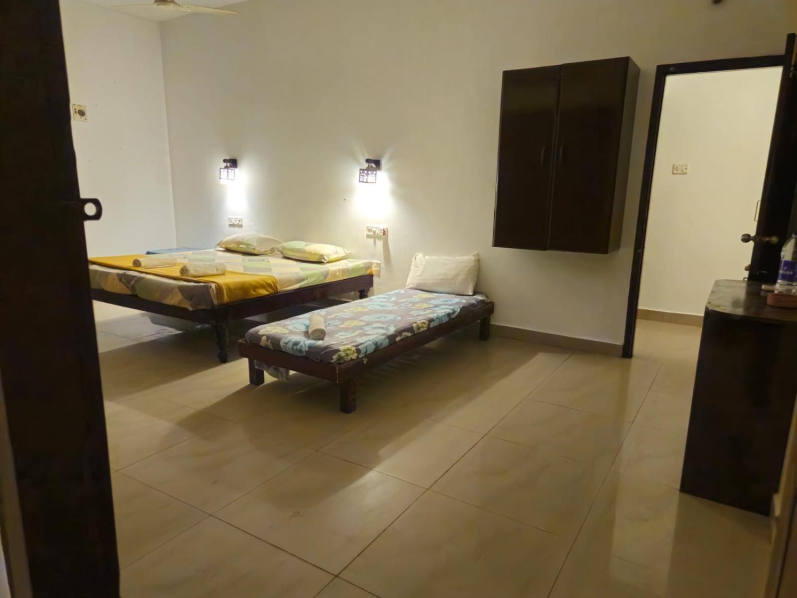 Orion Seaview Beach Hotel Kovalam Esterno foto